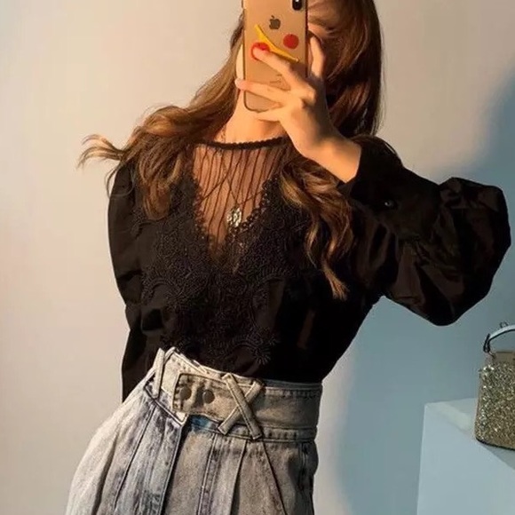 Black lace blouse mesh puff sleeve long sleeve shirt womens - Picture 4 of 5